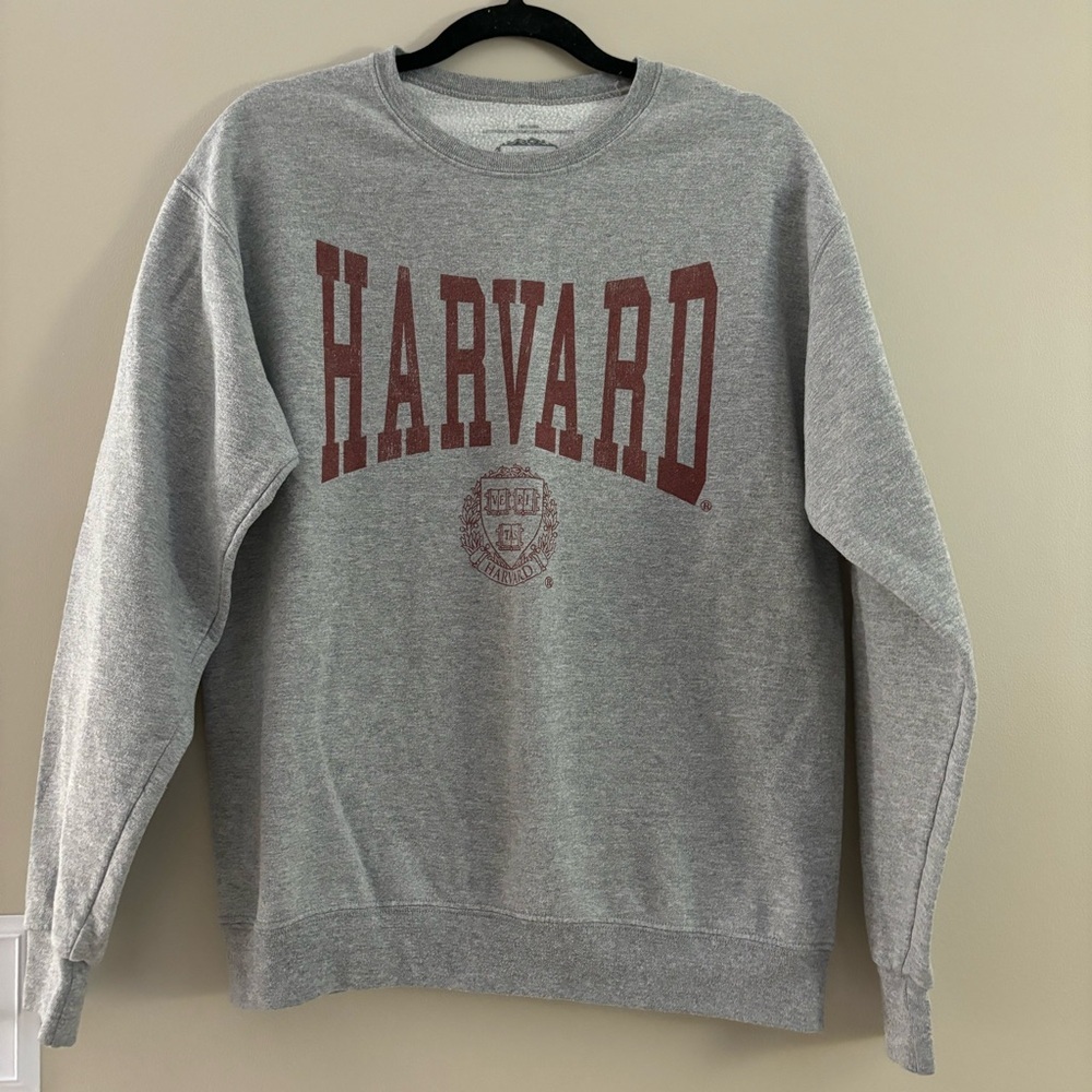 Harvard sweatshirt